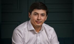Ахрор Иминов сложил полномочия вице-президента Федерации борьбы Кыргызстана
