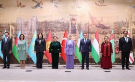Министры соцзащиты Кыргызстана и Турции обсудили сотрудничество