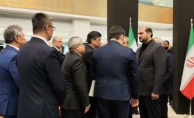 Замглавы Кабмина Торобаев принял участие в церемонии прощания с погибшим президентом Ирана