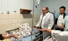 Алымкадыр Бейшеналиев ознакомился с состоянием пострадавших детей