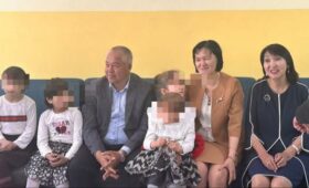 Аким Ленинского района посетил детские реабилитационные центры
