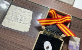 Дом-музей Фрунзе проводит выставку одного экспоната периода войны
