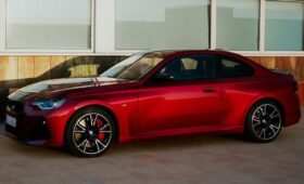 BMW 2 series Coupe и спорткар M2 получили обновки к следующему модельному году