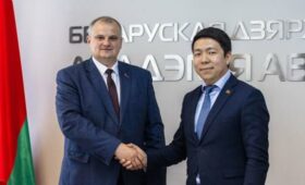 Посол Кыргызстана и ректор Белорусской Академии авиации обсудили вопросы сотрудничества 