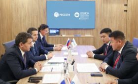 Главы компаний “Россети” и “НЭС Кыргызстана” обсудили совместные проекты