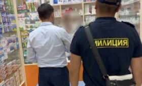 В Бишкеке наркоборцы проводят рейды по аптекам