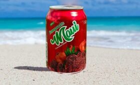 Госсанэпиднадзор обнаружил превышение консерванта в напитке «Мani»