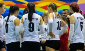 Женская сборная Кыргызстана (U-20) с победы стартовала на турнире на Мальдивах. Фото