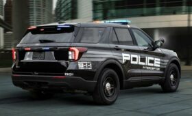 Обновлённый Ford Police Interceptor Utility отдалился от гражданского Эксплорера