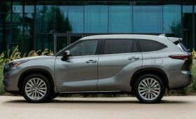 Toyota Highlander перешёл в 2025 модельный год с обновками и спецверсией 25th Edition