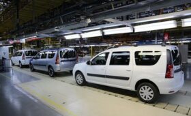 АВТОВАЗ запустил серийное производство Lada e-Largus. Цена известна