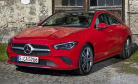 Новый Mercedes-Benz CLA 2025