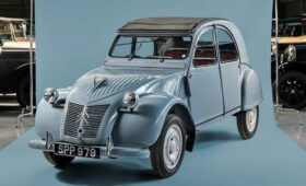 Народный герой: обновлённый Citroen Ami получил черты легендарного «гадкого утёнка»