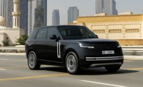 Range Rover Electric готовится к премьере: внедорожник сняли в ходе летних дорожных тестов