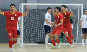 Сборная Кыргызстана (U-19) обыграла Россию, уступая со счетом 0:2