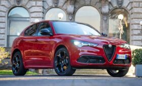 Alfa Romeo показала тизер будущей новинки, вероятно, это следующий Stelvio