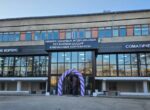В детской больнице расширили зал ожидания. Глава Минздрава посетил больницу