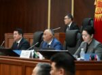 Президент КР об уходе главы Кабмина, нечестных депутатах и интересах ЖК