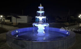 В больнице Уч-Коргона построили фонтан и зону отдыха за 2,1 млн сомов. Фото