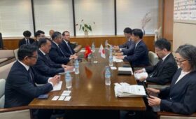 Глава Минтруда попросил власти Японии рассмотреть расширение направлений для стажировок и трудоустройства кыргызстанцев