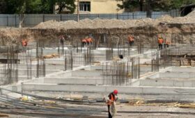 Как идет строительство центра травматологии и ортопедии, где будет 5 блоков и вертолетная площадка? Фото 