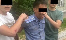 В Бишкеке пойман на взятке следователь Первомайского УВД