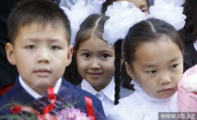 В школах Бишкека откроются дополнительные места для первоклассников