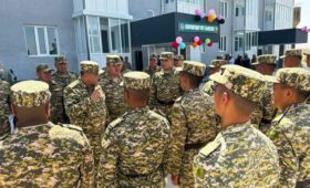 ЖК рассмотрел норму о передаче служебного жилья семье военнослужащего в случае его смерти