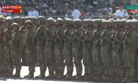 В Бишкеке начался парад, посвященный 80-летию Победы в ВОВ