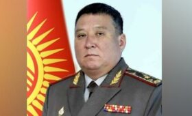 Руслан Мукамбетов возглавил Министерство обороны. Что о нем известно?