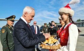 В Кыргызстан прибыли представители делегаций на заседание Совета министров обороны стран ОДКБ