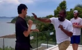 Самат «Кыргыз» Абдрахманов сыграл в спортивную игру с Джоном Джонсом. Видео