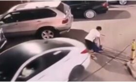 В больнице рассказали о состоянии здоровья ребенка, которого переехала машина