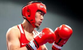 Мунарбек Сейитбек уулу проиграл в первом бою на турнире в Таиланде