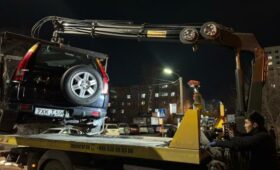 Мэрия Бишкека хочет сама заниматься эвакуацией неправильно припаркованных машин