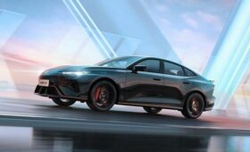 Показан Changan Uni-V с новым дизайном: лифтбек объявлен следующим поколением