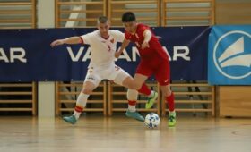 Сборная Кыргызстана сегодня сыграет с Нидерландами