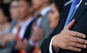 В КР объявлен конкурс на новую редакцию текста и музыки гимна