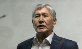 Атамбаев показал свое истинное лицо