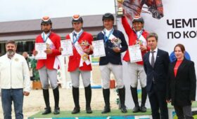 Конные спортсмены из Кыргызстана приняли участие на Чемпионате СНГ по конкуру