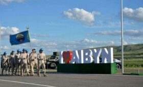 Кыргызстанцы участвуют в военно-спортивном сборе молодежи в Актюбинске