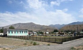 В Чаткальском и Ала-Букинском районах есть села, не вошедшие в список высокогорных населенных пунктов, — депутат ЖК