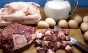 Летом необходимо сократить количество мяса и сладостей, — врач