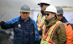 Глава «Кыргызалтын» Кубат Абдраимов ознакомился с работой рудника Кумтор