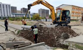 В Бишкеке дорожники начали организацию заезда к Центру охраны материнства и детства