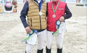 Победы кыргызстанцев на турнире по конному спорту в Подмосковье