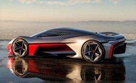 Ещё один взгляд на новый Chevrolet Corvette, на сей раз из Южной Калифорнии