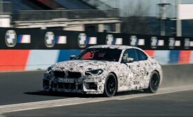 Задний привод по-прежнему рулит: BMW M2 CS установил новый рекорд Нюрбургринга