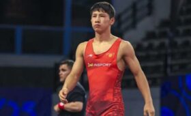 Амангелди Ысакбаев — серебряный призёр ЧМ по греко-римской борьбе