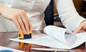 В Кыргызстане хотят ужесточить порядок уплаты госпошлины нотариусами: платеж — в день оформления документов